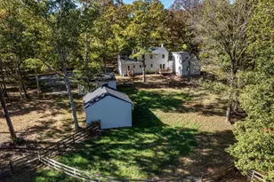 2325 Mountain Brook Dr, Charlottesville, VA 22902 - Photo 10