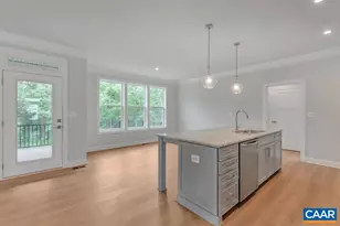 13 Sablewood Dr, Charlottesville, VA 22911 - Photo 18