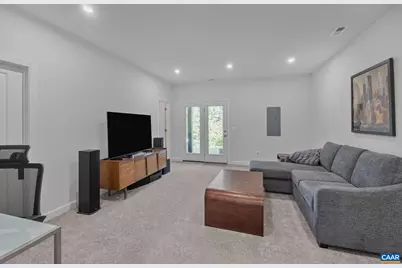 1810 Fowler St, Charlottesville, VA 22901 - Photo 6