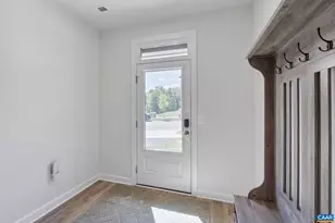 1810 Fowler St, Charlottesville, VA 22901 - Photo 4