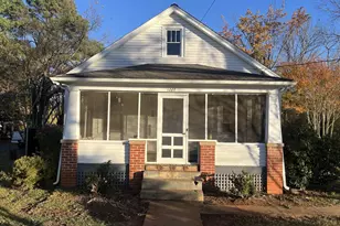 1227 Blue Ridge Ave, Crozet, VA 22932 - Photo 8