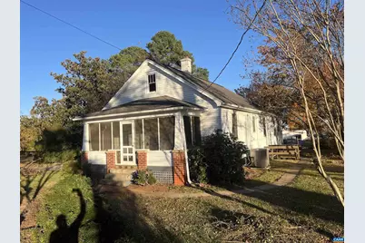 1227 Blue Ridge Ave, Crozet, VA 22932 - Photo 2