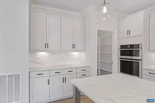 24 Sablewood Dr, Charlottesville, VA 22911 - Photo 10