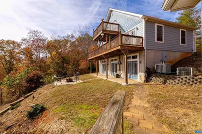 125 River Breeze Ct, Howardsville, VA 24562 - Photo 8