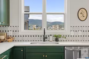 32 Golf Dr, Crozet, VA 22932 - Photo 16