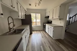 988 Salisbury Square, Charlottesville, VA 22901 - Photo 8