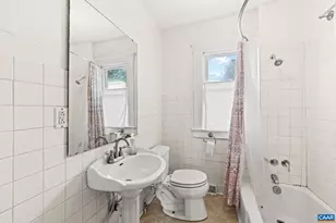 504 NW 12th St, Charlottesville, VA 22903 - Photo 10