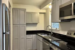 104 Longwood Dr, Charlottesville, VA 22903 - Photo 4