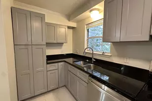 104 Longwood Dr, Charlottesville, VA 22903 - Photo 6