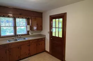 1320 Avon St, Charlottesville, VA 22902 - Photo 12