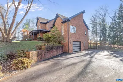 2815 Cola Woods Ln, Charlottesville, VA 22901 - Photo 4