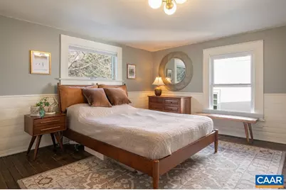 349 NW 10th St, Charlottesville, VA 22903 - Photo 4