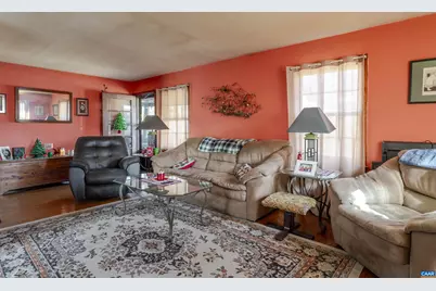 908 Rockland Ave, Charlottesville, VA 22902 - Photo 4