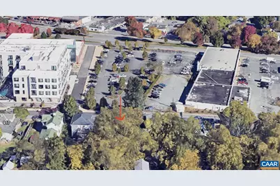 909 West St, Charlottesville, VA 22903 - Photo 2