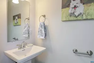 324 NW 8th St, Charlottesville, VA 22903 - Photo 10