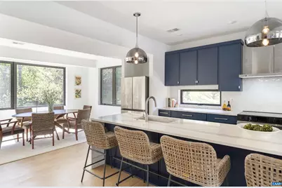 985 5th St SW, Charlottesville, VA 22902 - Photo 6