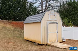 147 W Stratford Pl, Madison Heights, VA 24572 - Photo 30