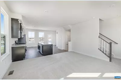 36 Iron Horse Ln #V, Fishersville, VA 22939 - Photo 16