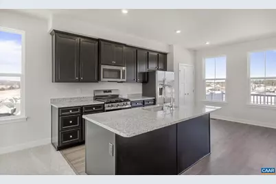 36 Iron Horse Ln #V, Fishersville, VA 22939 - Photo 18