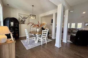 189 Windsor Dr, Fishersville, VA 22939 - Photo 6