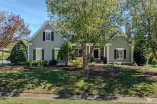 1126 Cambridge Hill Ln, Keswick, VA 22947 - Photo 2