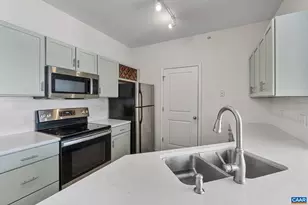 750 Walker Square, Charlottesville, VA 22903 - Photo 8