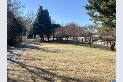 4678 Garth Rd, Crozet, VA 22932 - Photo 4