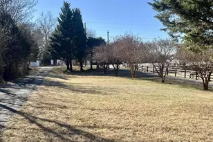 4678 Garth Rd, Crozet, VA 22932 - Photo 4