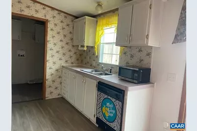 283 Hummingbird Rd, Scottsville, VA 24590 - Photo 4