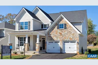 44 Borthwick St, Crozet, VA 22932 - Photo 2