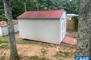 6250 Secretarys Sand Rd, Schuyler, VA 22969 - Photo 18