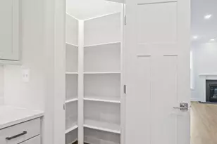 4B-430 Belvedere Blvd, Charlottesville, VA 22901 - Photo 8