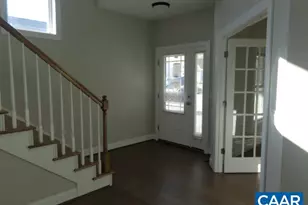 208 Windsor Dr, Fishersville, VA 22939 - Photo 4