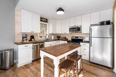 138 Oak Ln, Wintergreen Resort, VA 22967 - Photo 8