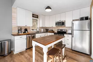 138 Oak Ln, Wintergreen Resort, VA 22967 - Photo 8