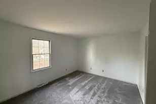 1664 Redington Ln, Charlottesville, VA 22901 - Photo 8