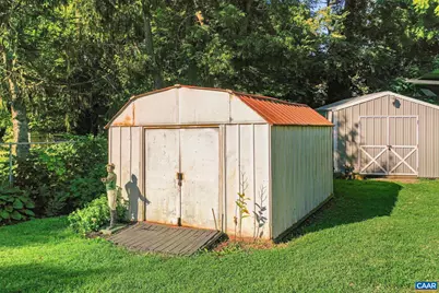 2225 Williamsburg Rd, Charlottesville, VA 22901 - Photo 4