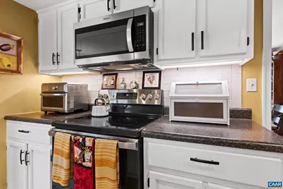 1817 Hearthglow Ln, Charlottesville, VA 22901 - Photo 16