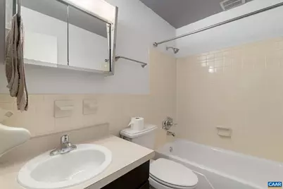 2527 Hydraulic Rd #38, Charlottesville, VA 22901 - Photo 18