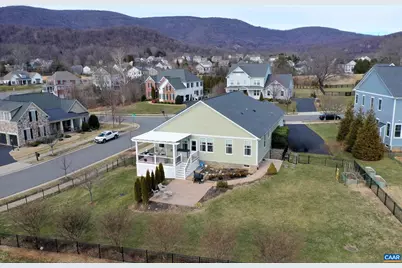 7652 Birchwood Hill Rd, Crozet, VA 22932 - Photo 2