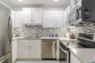 1301 Creekside Dr, Charlottesville, VA 22902 - Photo 8