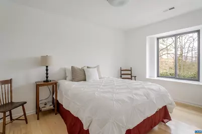 1301 Creekside Dr, Charlottesville, VA 22902 - Photo 14