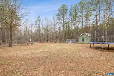 2325 Martin Kings Rd, Scottsville, VA 24590 - Photo 10