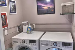 1230 Dunlora Dr, Charlottesville, VA 22901 - Photo 34