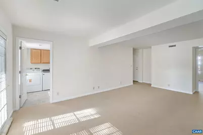 1264 Villa Ln #C, Charlottesville, VA 22903 - Photo 8