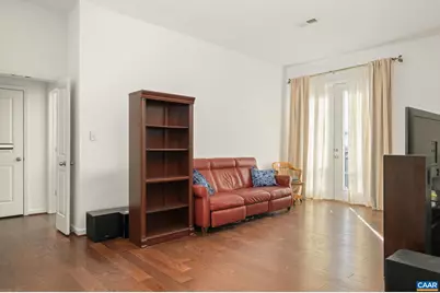 755 Walker Sq #4B, Charlottesville, VA 22903 - Photo 6