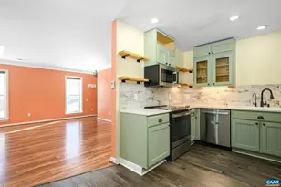 960 Devon Spring Ct, Charlottesville, VA 22903 - Photo 6