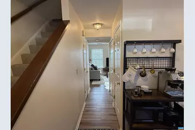 121 Birdwood Ct, Charlottesville, VA 22903 - Photo 10