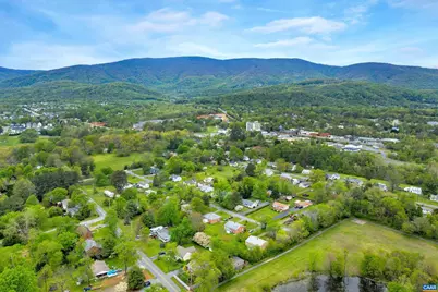 931 Braeburn St, Crozet, VA 22932 - Photo 54