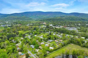 931 Braeburn St, Crozet, VA 22932 - Photo 54